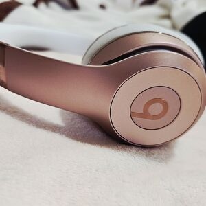 Over-Ear Headphones in Rose Gold